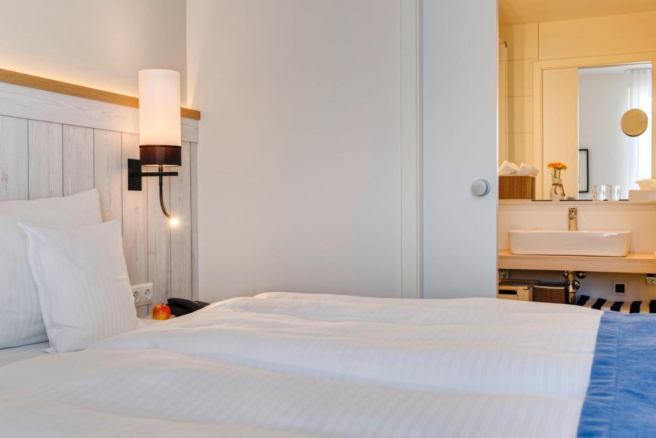 Hotel Erholung Kellenhusen Ngoại thất bức ảnh