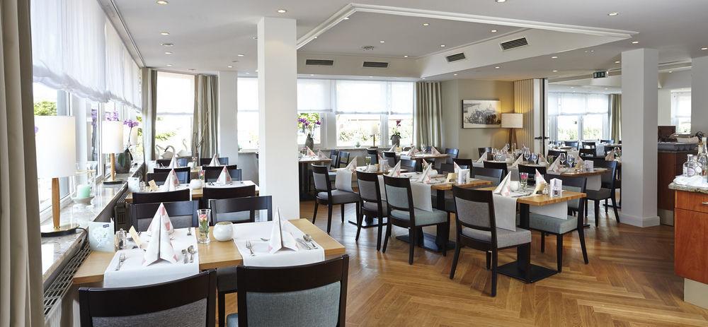 Hotel Erholung Kellenhusen Ngoại thất bức ảnh
